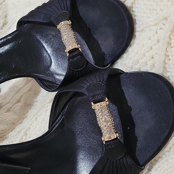 Gucci - Picture 4 of 7